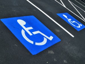 Штраф за парковку на местах для инвалидов